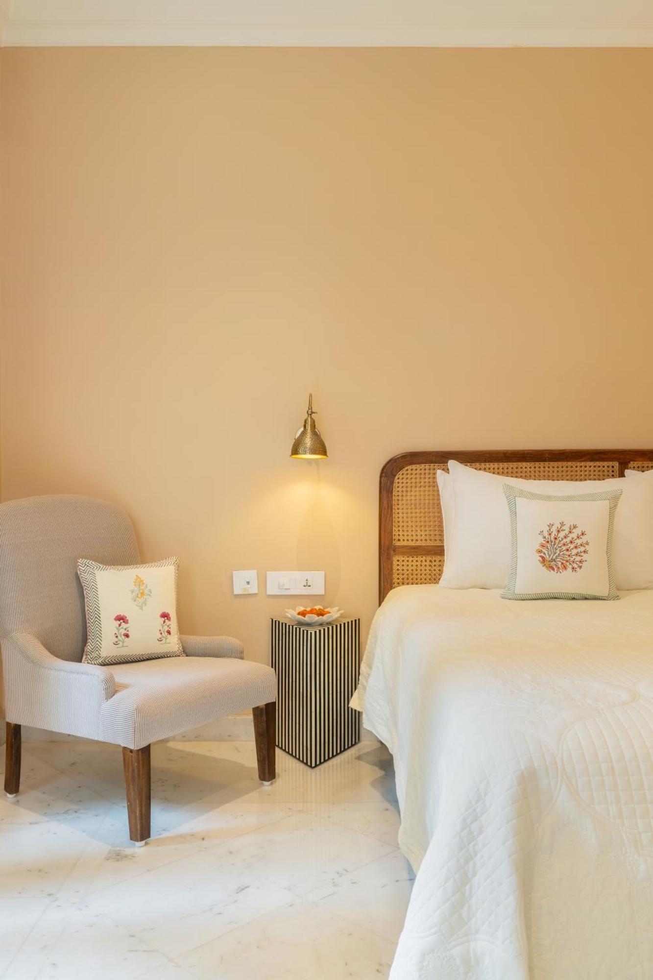Niravi Jaipur Bed & Breakfast Bilik gambar