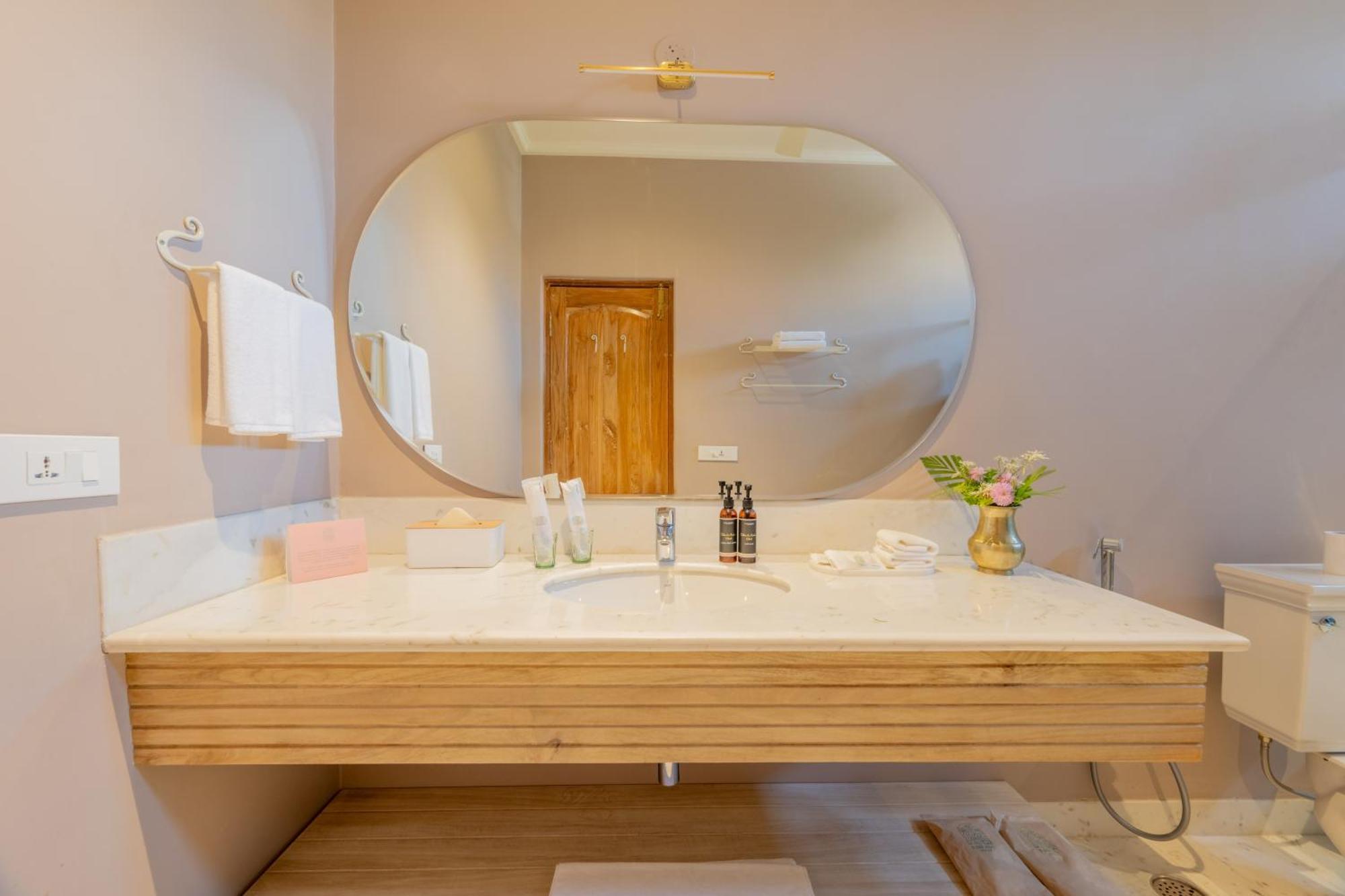 Niravi Jaipur Bed & Breakfast Luaran gambar